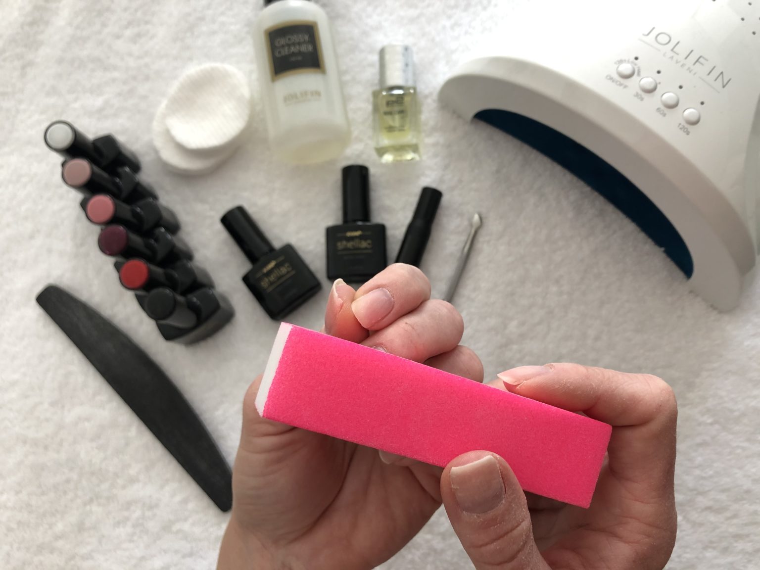 Shellac Nägel selber machen Die Alternative zum Nagelstudio